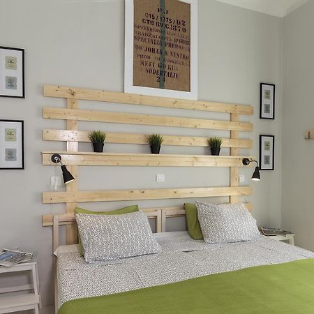 H14 Rooms & Apartments Adults Only Rhodes City Exteriör bild